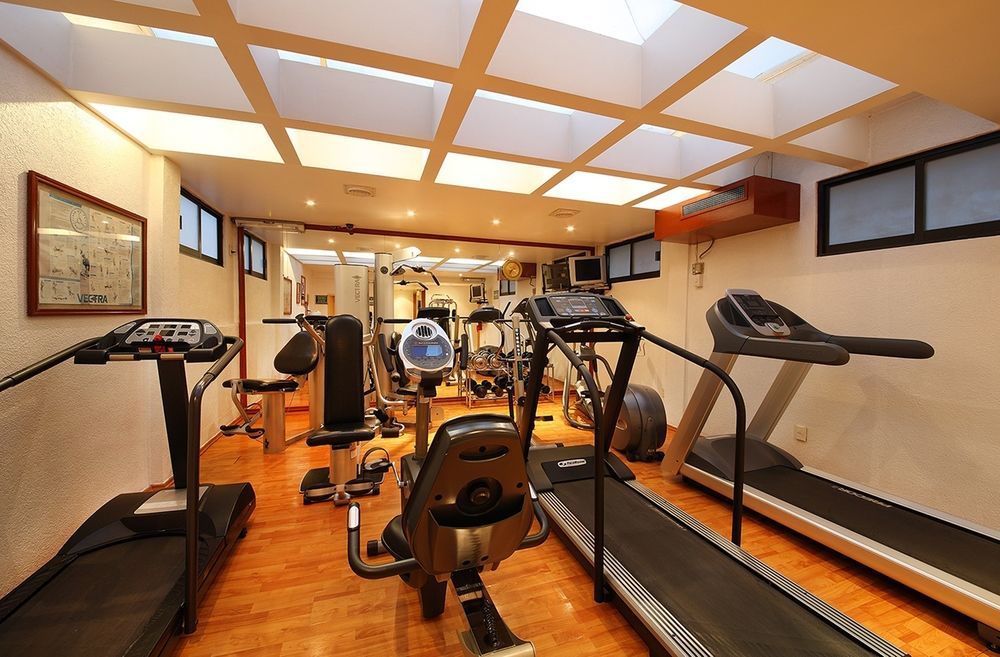 Emporio Reforma Hotel Mexico-stad Buitenkant foto A gym in a hotel